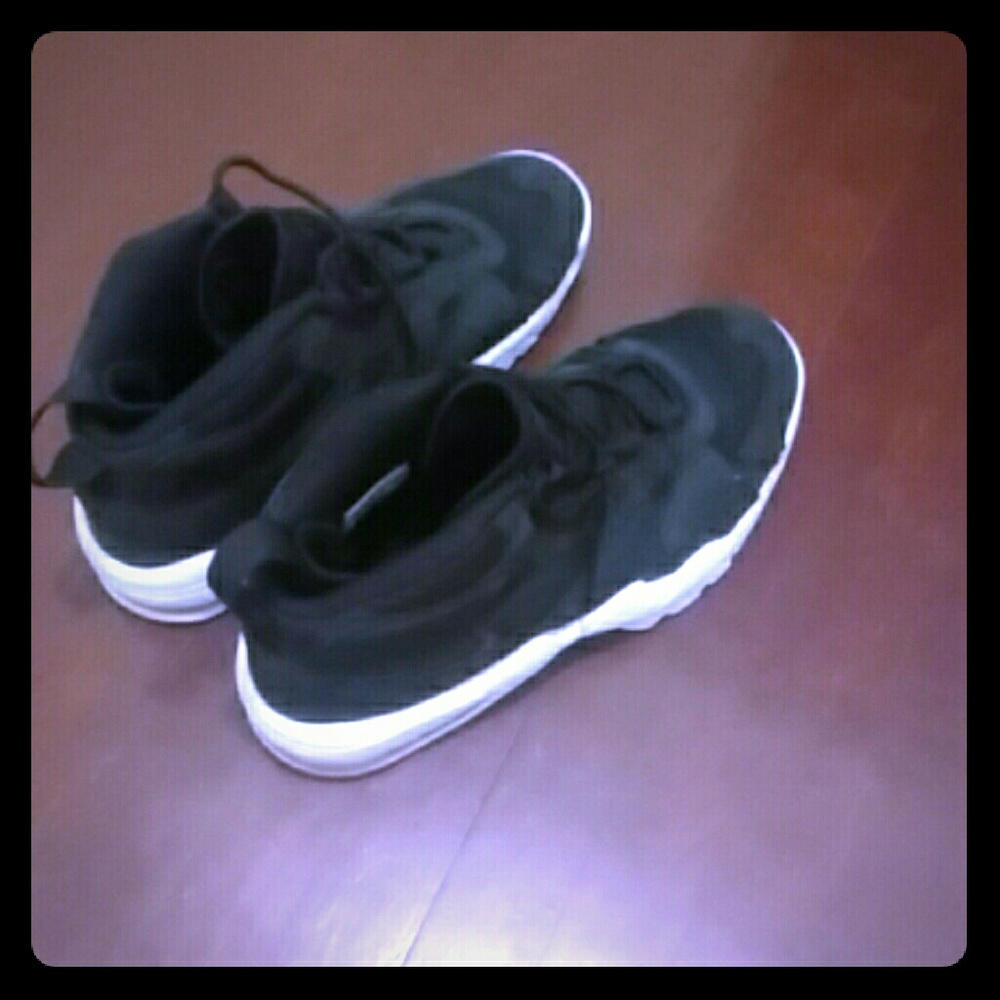 Nike Air Max Uptempo 2